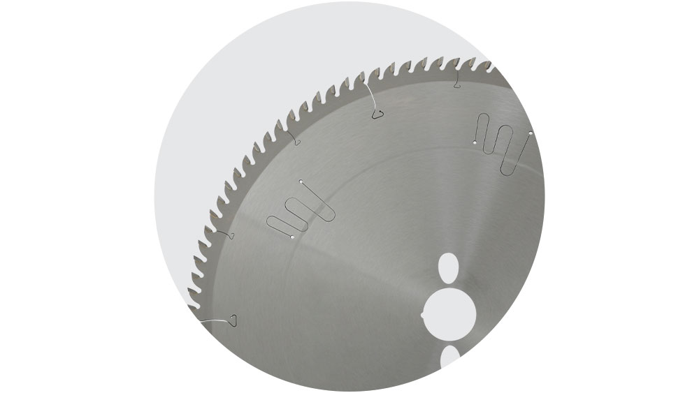 Sizing saw blades